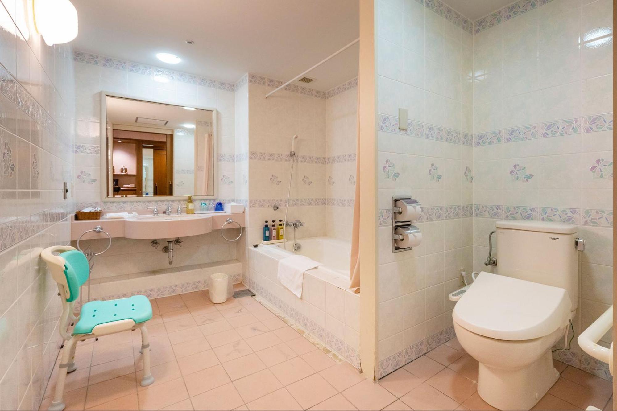 מלון סאסבו Ooedo Onsen Monogatari Premium Saikaibashi מראה חיצוני תמונה